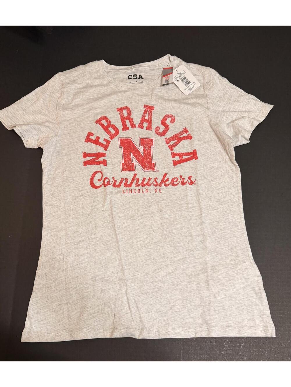 Women’s Nebraska Cornhuskers Graphic T-Shirt Medium. NWT. Grey. CollegeCSA